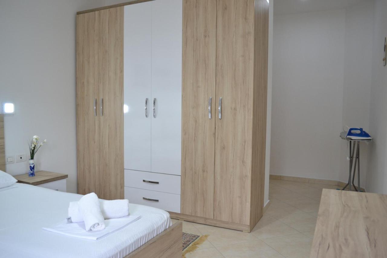 Flowers & Green 2 Bedrooms Apartment & Box Garage Vlorë 外观 照片