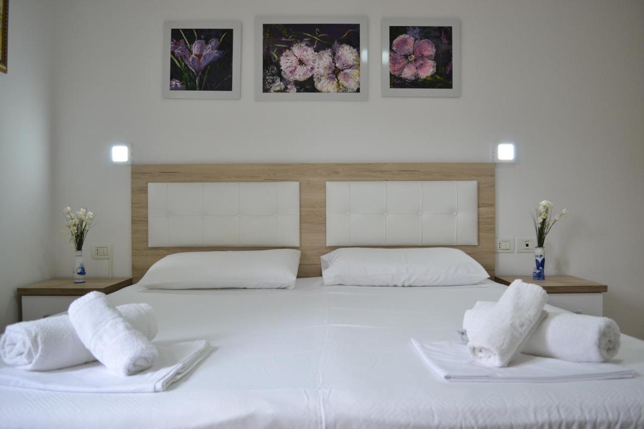 Flowers & Green 2 Bedrooms Apartment & Box Garage Vlorë 外观 照片