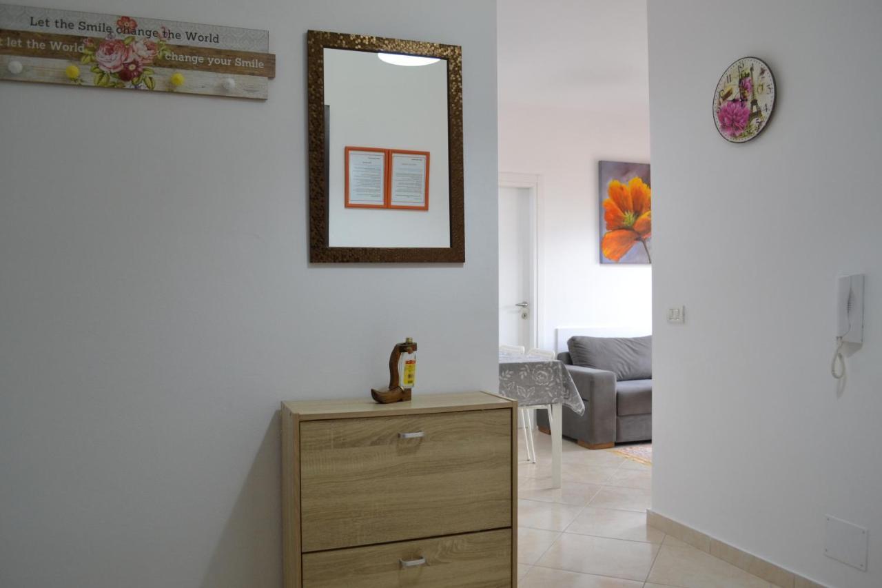 Flowers & Green 2 Bedrooms Apartment & Box Garage Vlorë 外观 照片