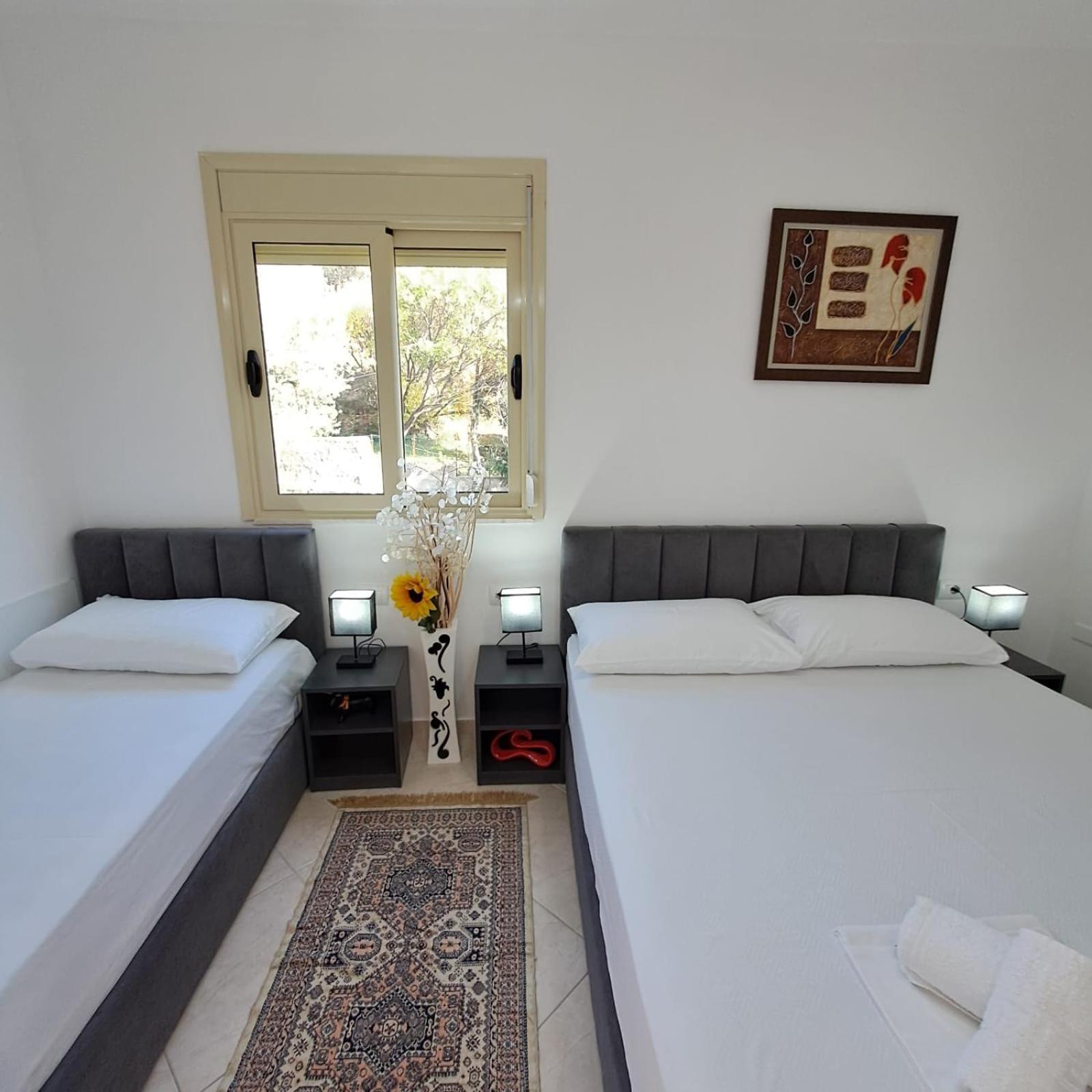 Flowers & Green 2 Bedrooms Apartment & Box Garage Vlorë 外观 照片