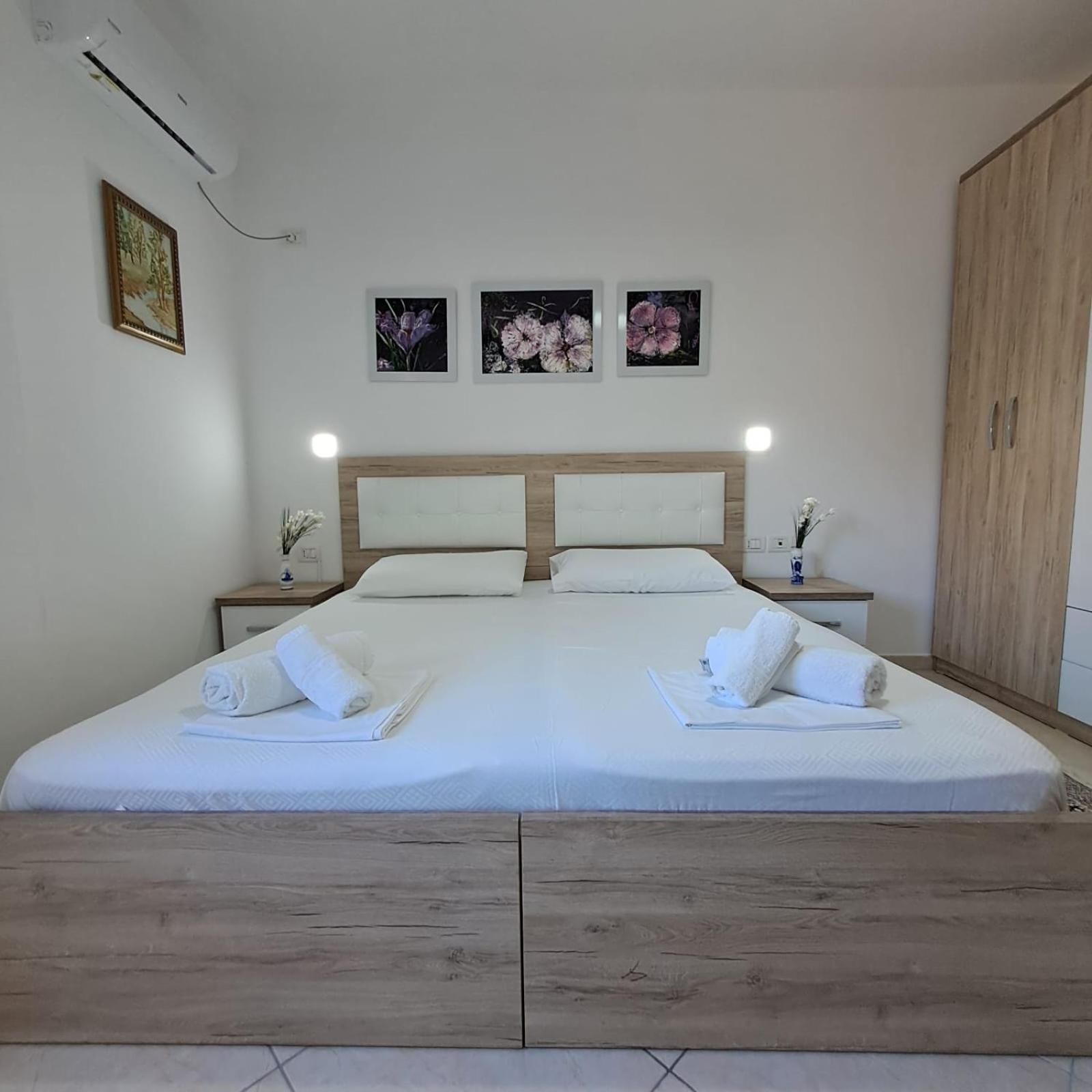 Flowers & Green 2 Bedrooms Apartment & Box Garage Vlorë 外观 照片