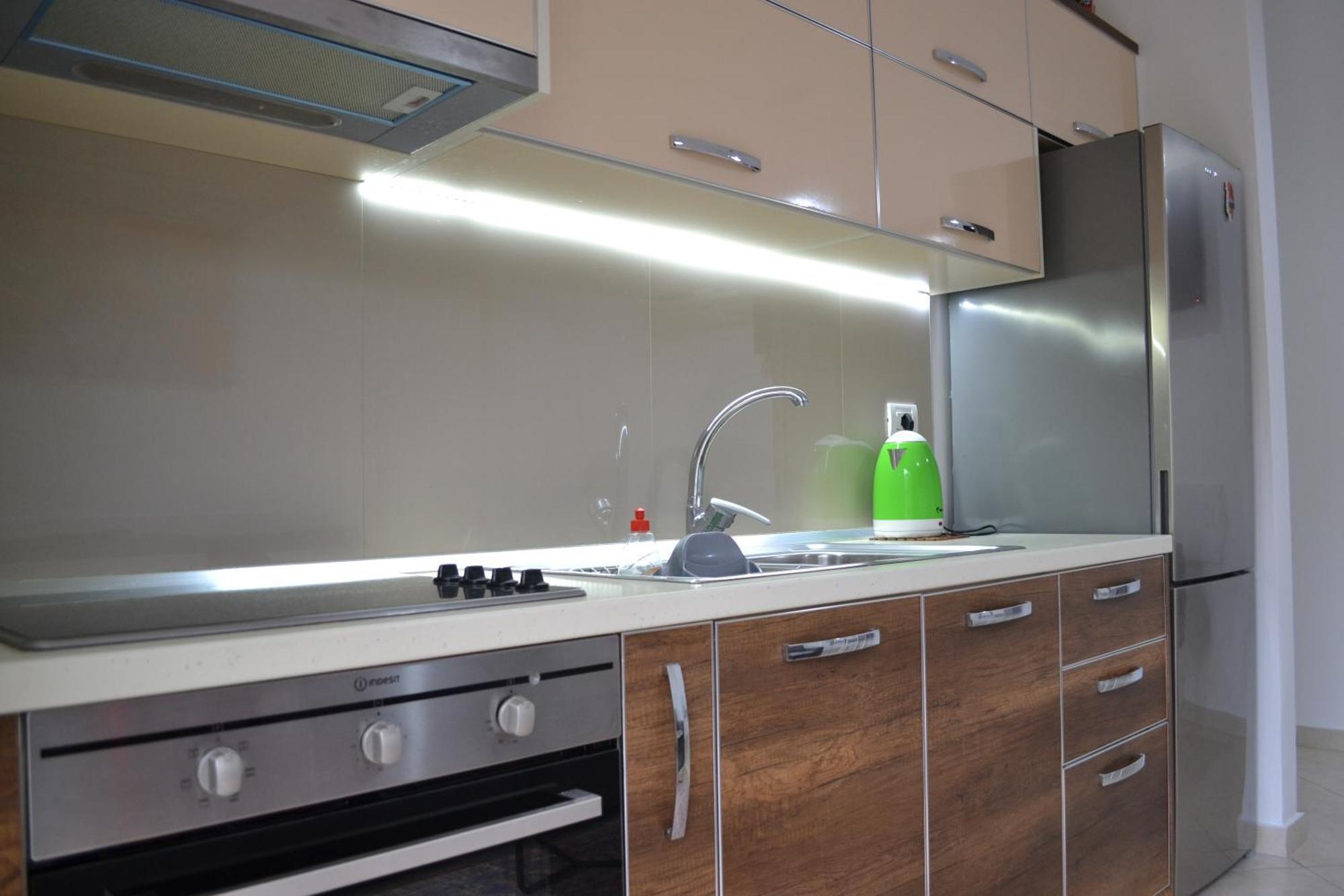 Flowers & Green 2 Bedrooms Apartment & Box Garage Vlorë 外观 照片